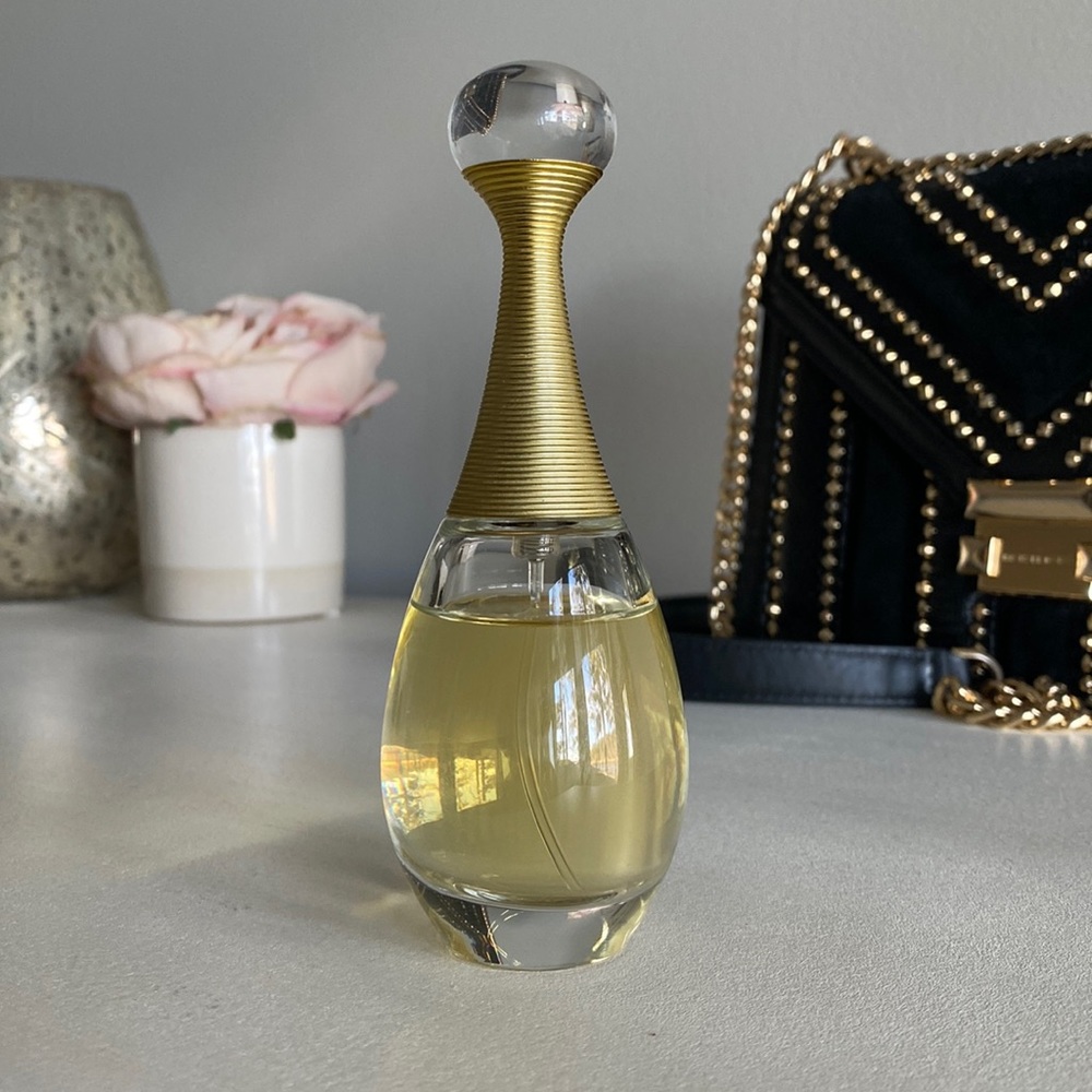 🌼 J’adore perfume size 1.7oz